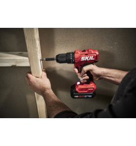 SKIL 3021 CA Taladro Percutor a Batería «Brushless» - Taladrando Madera